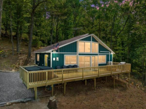 Forest Ridge Cabin - Hot Tub, Wi-Fi, National Park 15 Min, Fire Pit